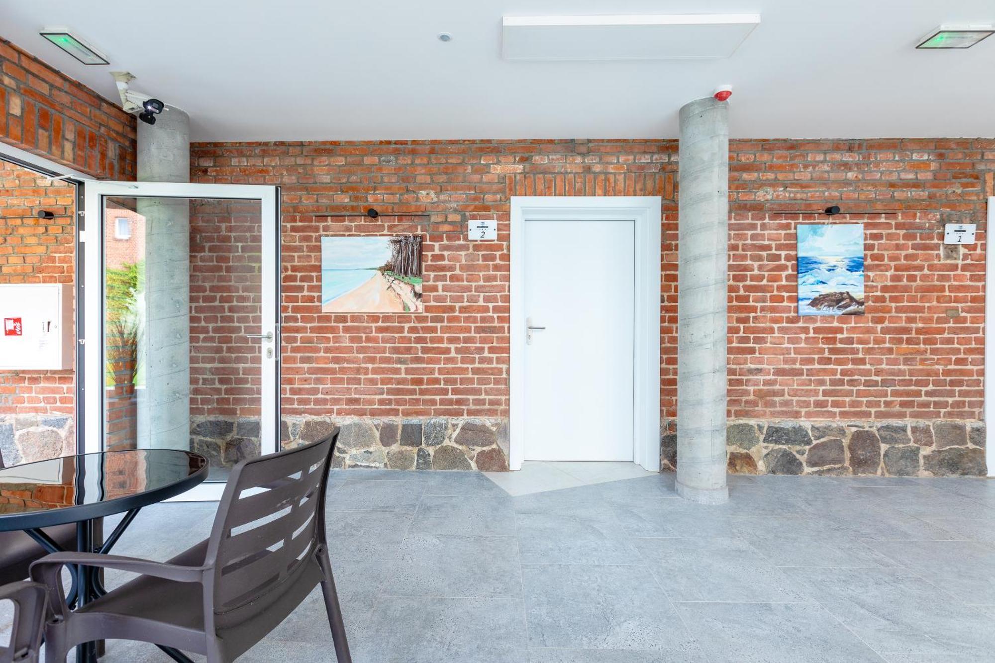 Apartamenty Przy Plazy Z Basenem Z Podgrzewana Woda I Mini Spa - Osrodek Kolonijno-Wczasowy Mewa Niechorze Eksteriør bilde