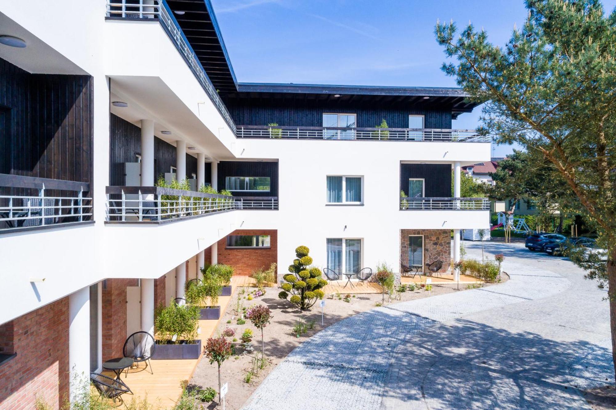 Apartamenty Przy Plazy Z Basenem Z Podgrzewana Woda I Mini Spa - Osrodek Kolonijno-Wczasowy Mewa Niechorze Eksteriør bilde